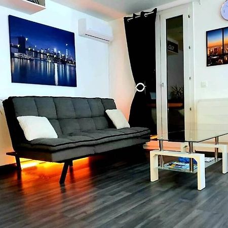 Superbe Studio De 30M2 Proche De Paris Poissy Eksteriør billede
