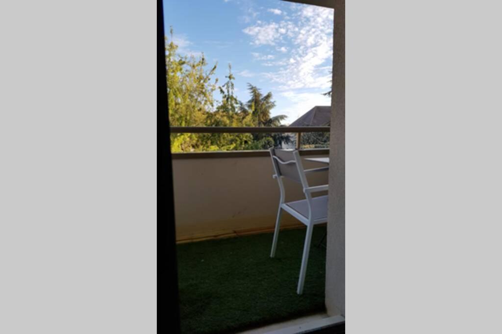 Superbe Studio De 30M2 Proche De Paris Poissy Eksteriør billede